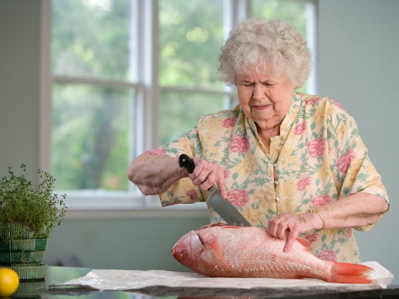 Älteres Paar lernt Technologie